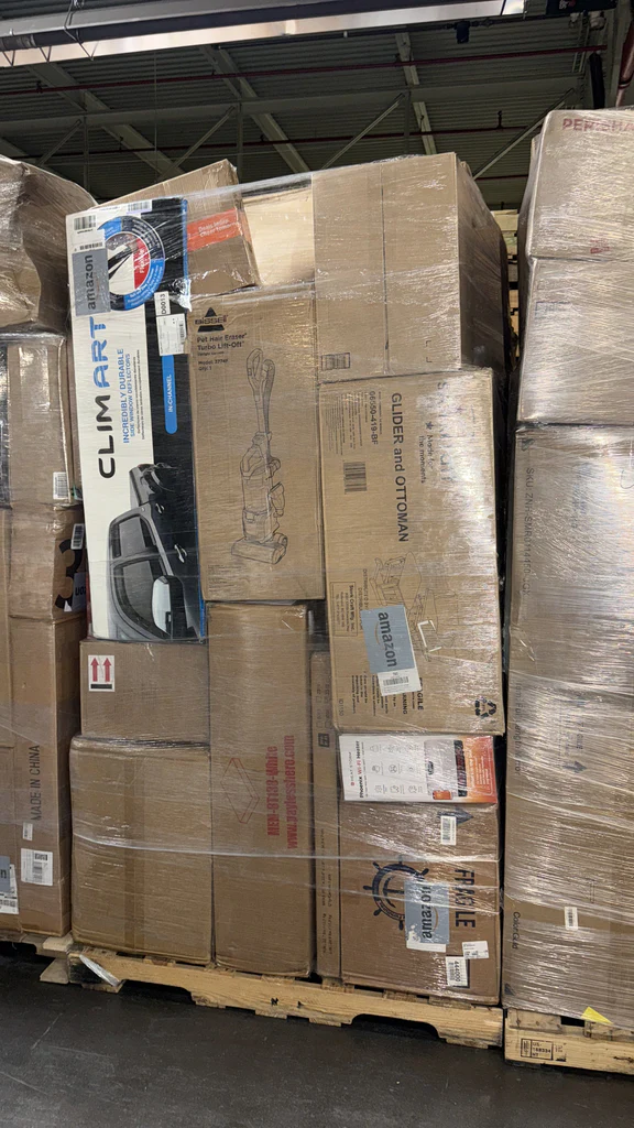 explore-savings-with-amazon-bulk-truck-load-amazon-monster-7ft-liquidationdeals-ca-1125513822_1024x1024-1.webp Amazon Monster 7ft - Image 1